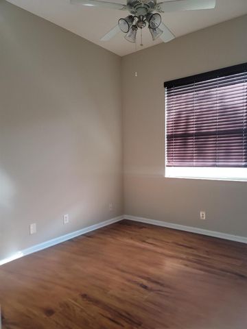 9335 Plantation Estates Drive, West Palm Beach, FL 33411