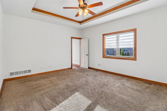 4486 NW 165th Street, Clive, IA 50325