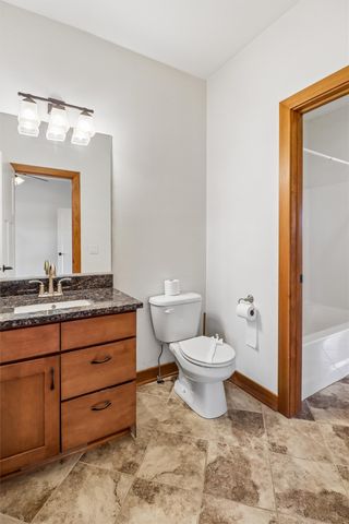 4486 NW 165th Street, Clive, IA 50325