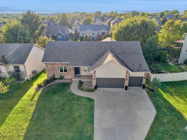 4486 NW 165th Street, Clive, IA 50325