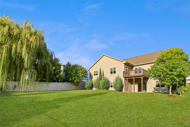 4486 NW 165th Street, Clive, IA 50325