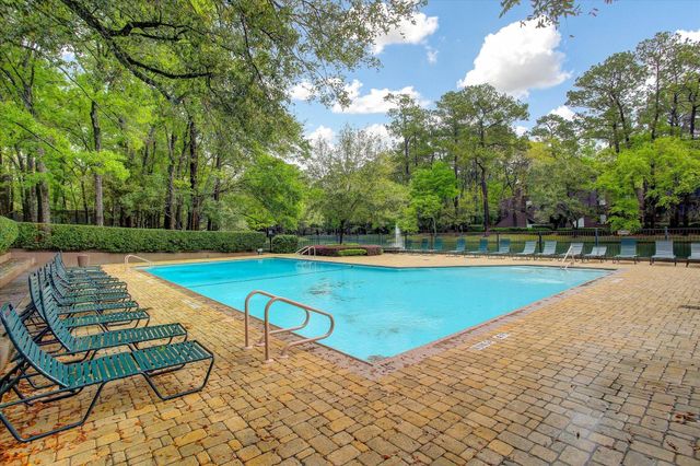 368 Litchfield Lane, Houston, TX 77024