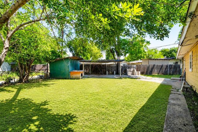 1623 Fresno Street, Dallas, TX 75217