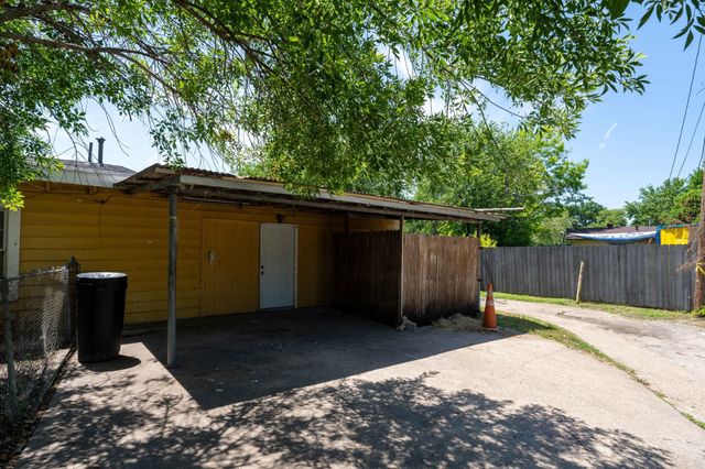 1623 Fresno Street, Dallas, TX 75217