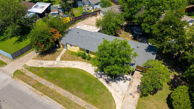 1623 Fresno Street, Dallas, TX 75217