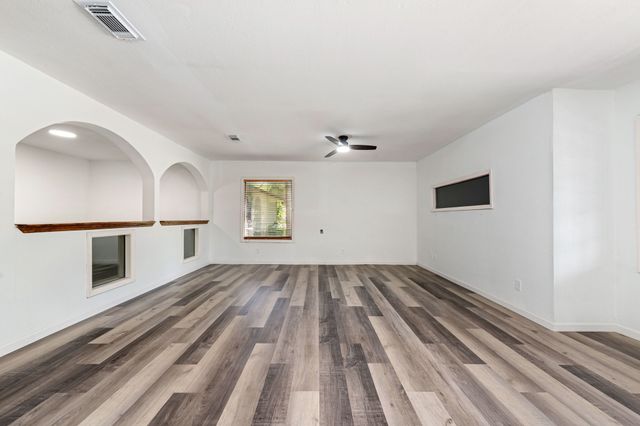 1623 Fresno Street, Dallas, TX 75217