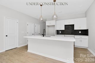 341 N Hoskins Road, Charlotte, NC 28216