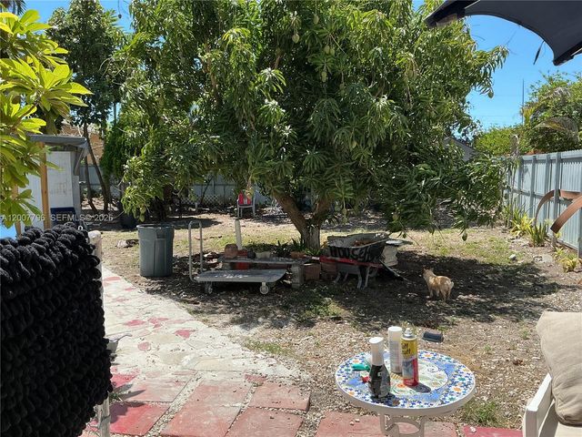 3630 SW 3rd St, Miami, FL 33135