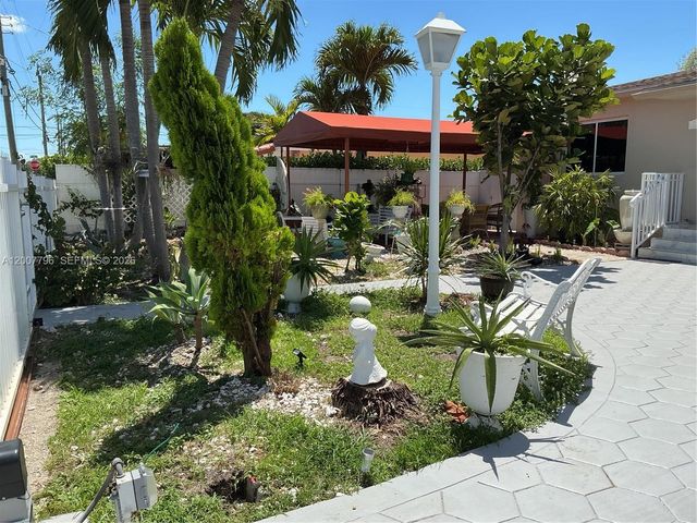 3630 SW 3rd St, Miami, FL 33135