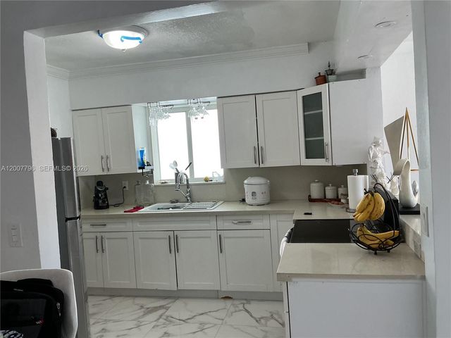 3630 SW 3rd St, Miami, FL 33135