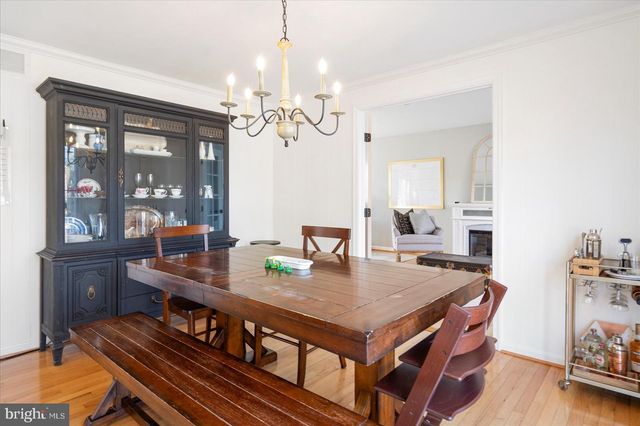 1322 AVA RD, Severn, MD 21144