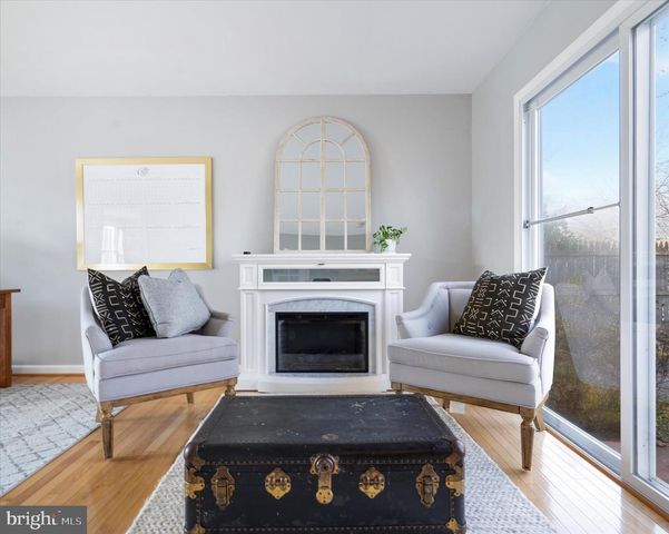 1322 AVA RD, Severn, MD 21144