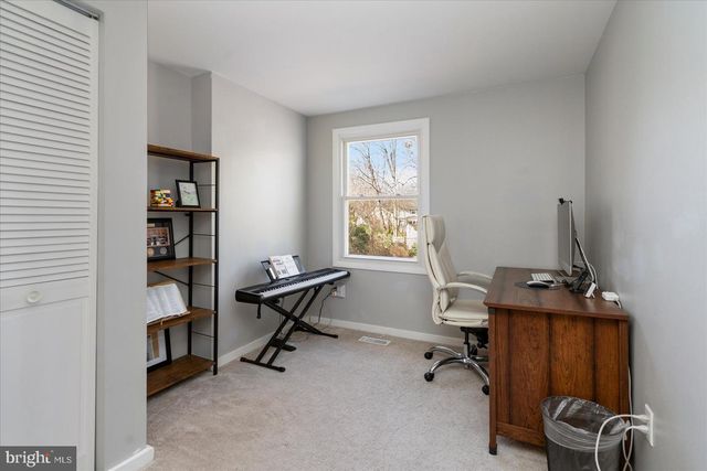 1322 AVA RD, Severn, MD 21144