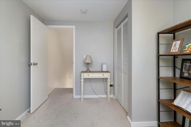 1322 AVA RD, Severn, MD 21144