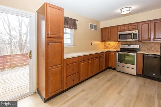 64 SALEM RD, Schwenksville, PA 19473