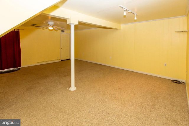 64 SALEM RD, Schwenksville, PA 19473