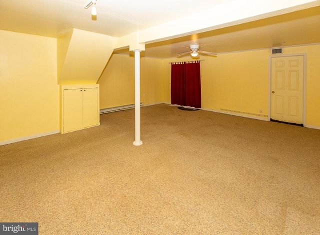 64 SALEM RD, Schwenksville, PA 19473