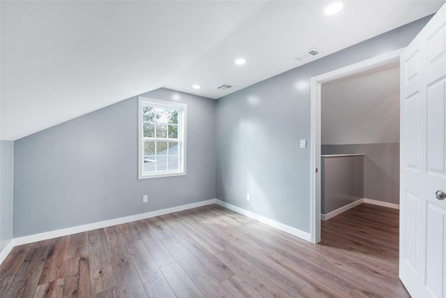 1200 Adams Street, Baytown, TX 77520