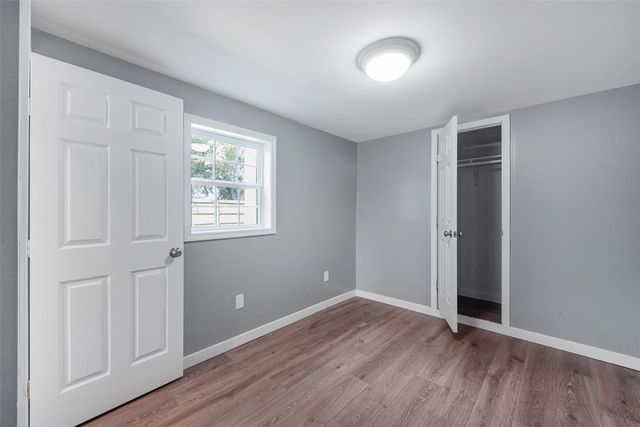 1200 Adams Street, Baytown, TX 77520