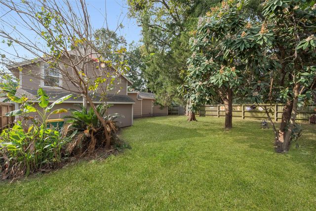 1200 Adams Street, Baytown, TX 77520