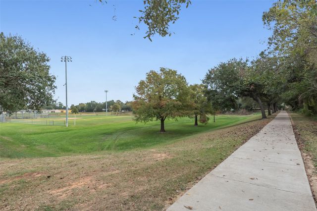 1200 Adams Street, Baytown, TX 77520