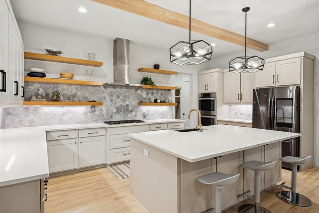 142 Craigmore Drive, Argyle, TX 76226