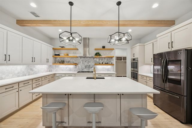 142 Craigmore Drive, Argyle, TX 76226