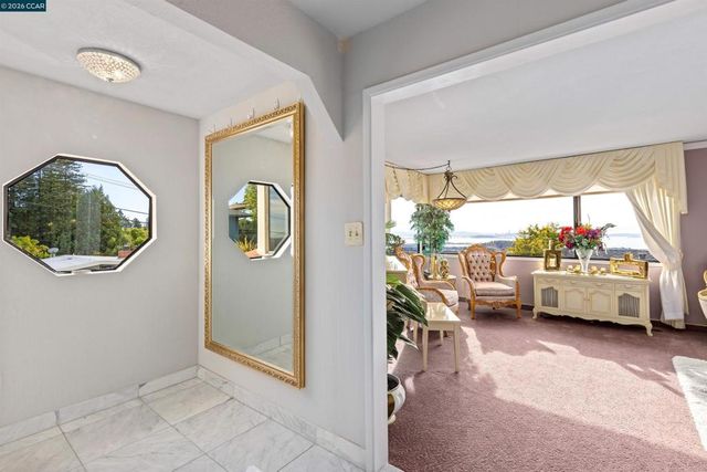 716 Gelston Pl, El Cerrito, CA 94530