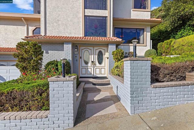716 Gelston Pl, El Cerrito, CA 94530