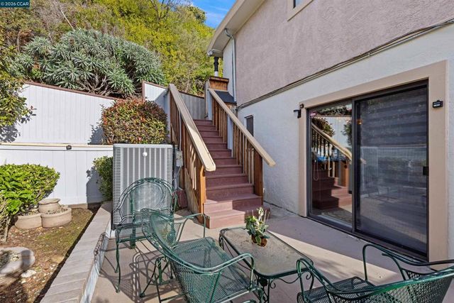 716 Gelston Pl, El Cerrito, CA 94530