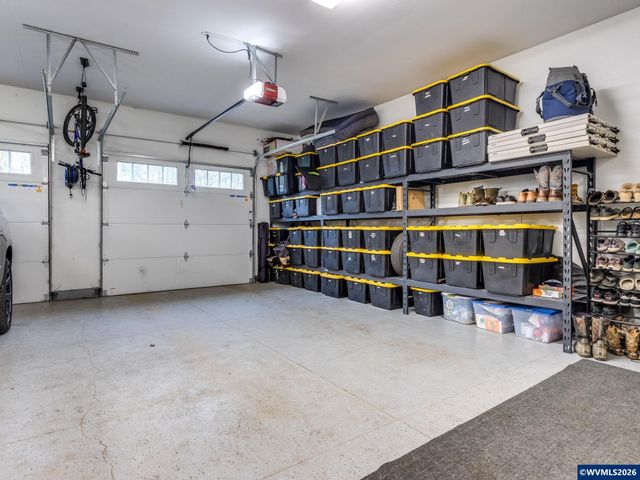 12950 S Barnards Rd, Molalla, OR 97038