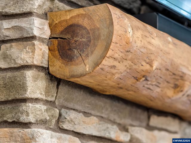 12950 S Barnards Rd, Molalla, OR 97038