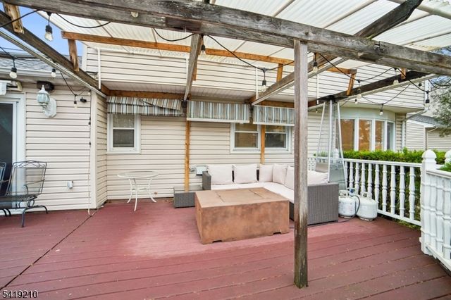 3 Carol Ct, Cranford Twp., NJ 07016