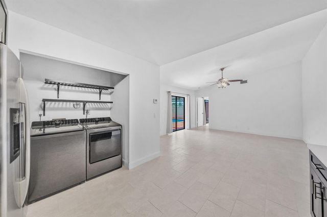 4757 Sunny Palm Circle A, West Palm Beach, FL 33415