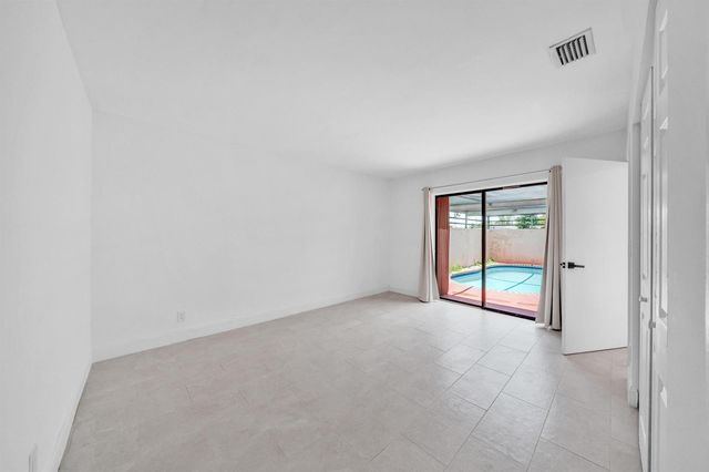 4757 Sunny Palm Circle A, West Palm Beach, FL 33415