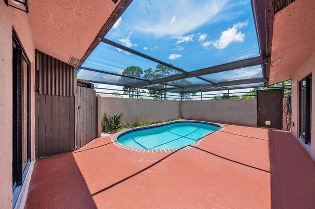 4757 Sunny Palm Circle A, West Palm Beach, FL 33415
