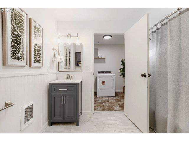 4830 Se GLADSTONE St, Portland, OR 97206