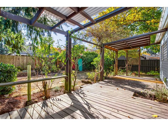 4830 Se GLADSTONE St, Portland, OR 97206