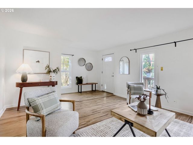 4830 Se GLADSTONE St, Portland, OR 97206