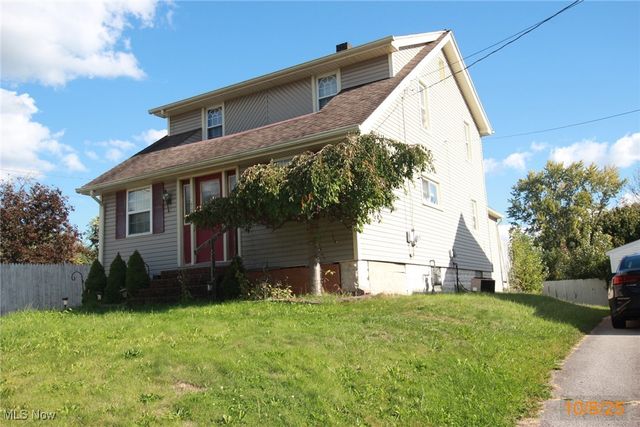377 Coitsville Road, Campbell, OH 44405
