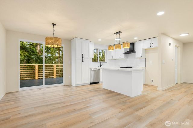 8211 182nd Avenue E, Bonney Lake, WA 98391