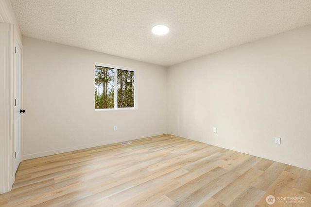 8211 182nd Avenue E, Bonney Lake, WA 98391