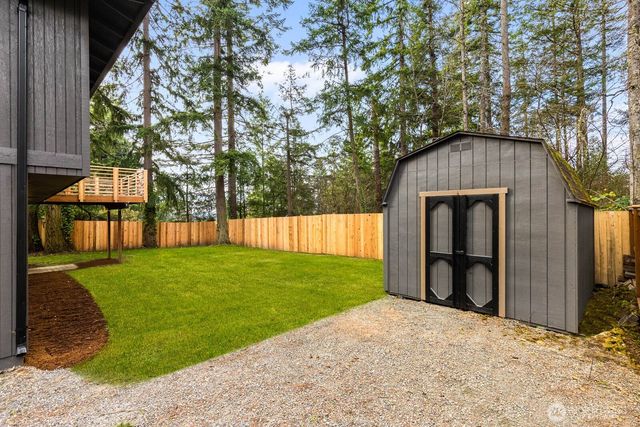 8211 182nd Avenue E, Bonney Lake, WA 98391