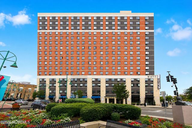 1 Carriage City Plaza 1506, Rahway, NJ 07065