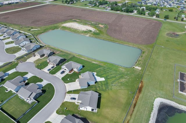 768 E Sunset Cir, Goddard, KS 67052