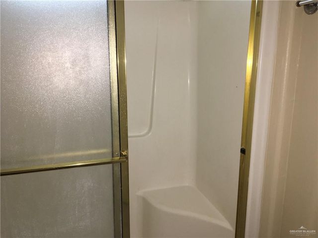 2002 Angus Street B, Mission, TX 78572