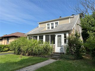 2096 Norton Street, Rochester, NY 14609