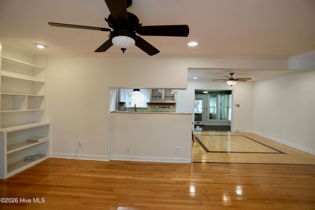 107 S Lakeshore Drive, Whispering Pines, NC 28327