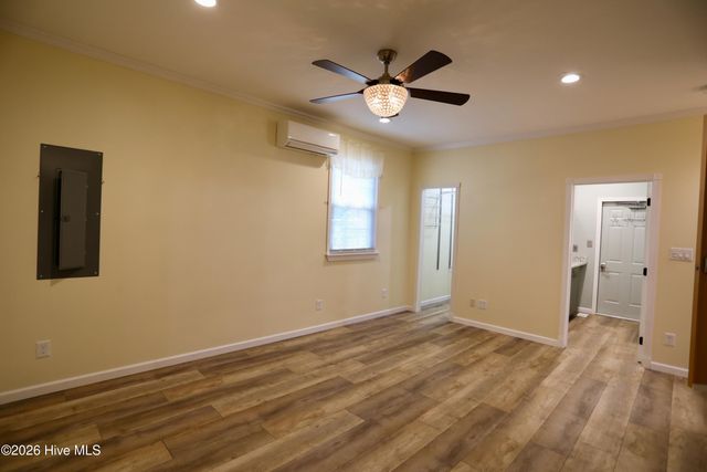 107 S Lakeshore Drive, Whispering Pines, NC 28327