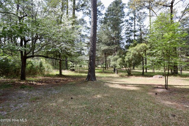 107 S Lakeshore Drive, Whispering Pines, NC 28327